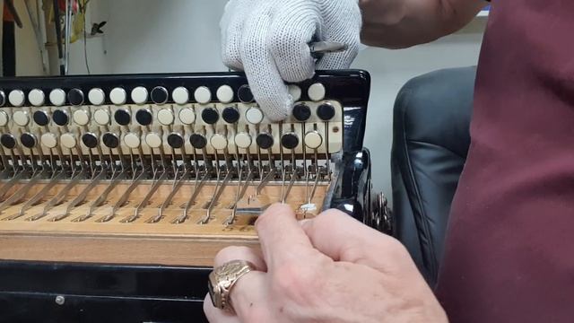 установка клапанов на баяне смотреть онлайн