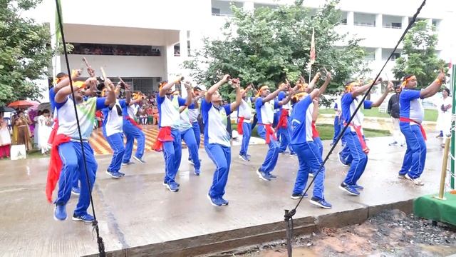 NANNAYA UNIVERSITY INDEPENDENCE DAY CELEBRATIONS - FLOCK DANCE смотреть онлайн