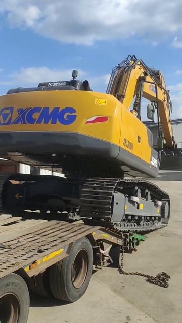 XCMG XE180DN габаритный экскаватор от ГК СИЛЬНЫЕ МАШИНЫ смотреть онлайн