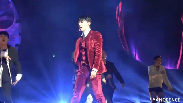 171222 하이라이트 콘서트(중콘) CELEBRATE In SEOUL  '왓츄라잌(What You Like)-기광(solo)'