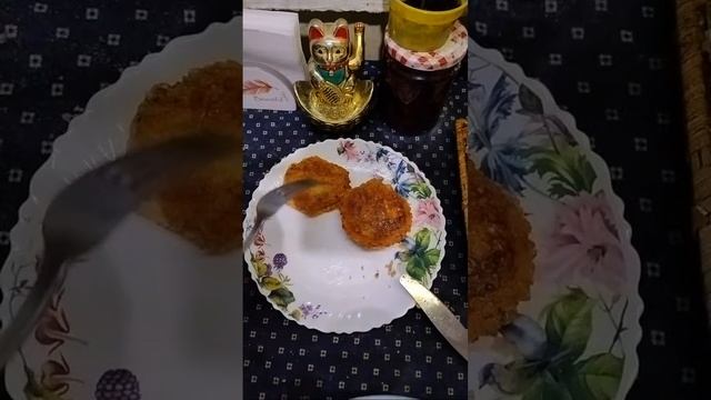 Готовим #вкусный ужин в хорошем настроении из фарша и #шестигранных #вафель смотреть онлайн
