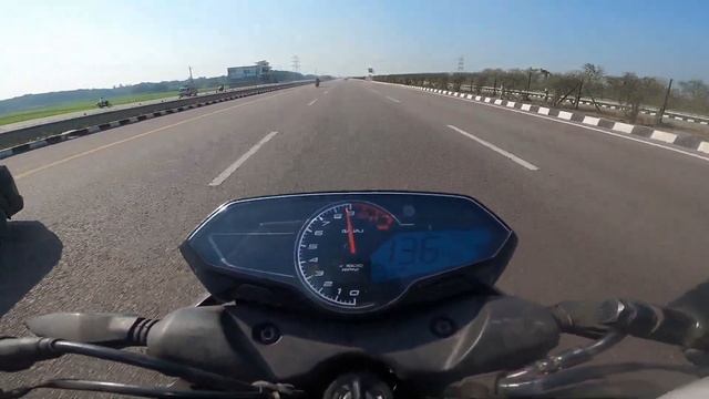 BAJAJ PULSAR N250 VS TVS APACHE RR310 BS6 [ RACE TILL THEIR POTENTIAL ] смотреть онлайн