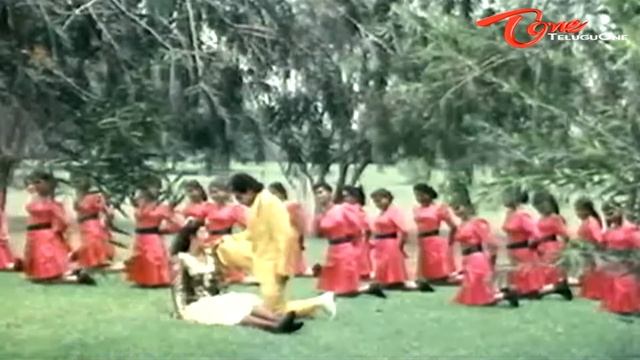 Sundarakanda Songs | Ulikipadaku | Venkatesh, Aparna | TeluguOne смотреть онлайн