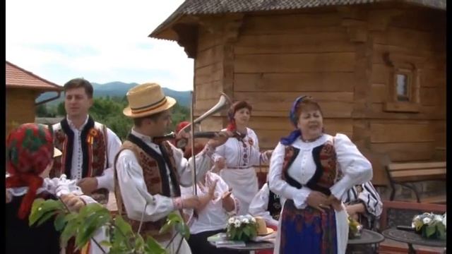 VOICHITA MIHOC - Uiuiu, iaca-mă, viu смотреть онлайн