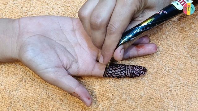 New simple and stylish mehndi design for hand | Back hand mehndi design смотреть онлайн
