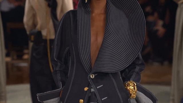 Schiaparelli Spring Summer 2024 смотреть онлайн