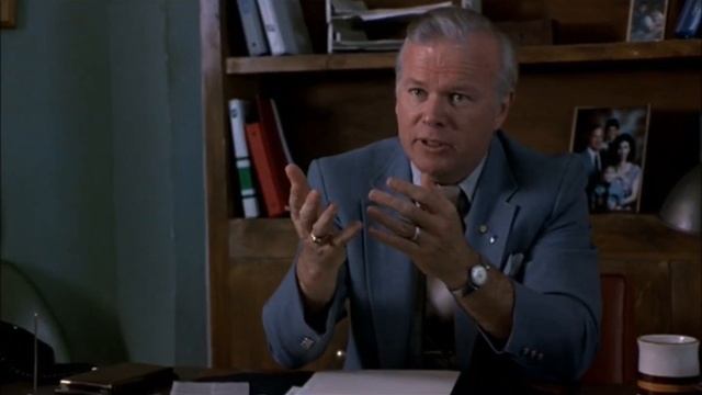 What's Eating Gilbert Grape - Delivery for Betty Carver смотреть онлайн