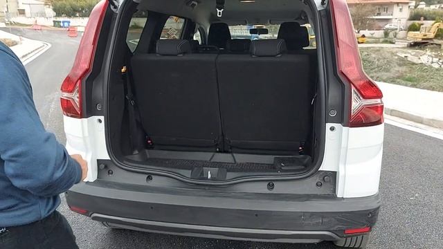 Δοκιμάζουμε το νέο 7θέσιο Dacia Jogger 1.0 TCe LPG смотреть онлайн