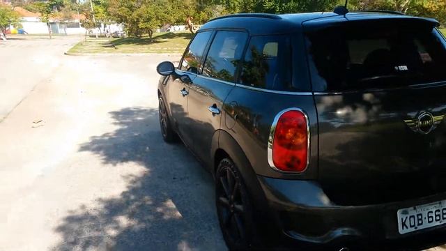 MINI COOPER COUNTRYMAN 1.6 S ALL4 2010/2011 (Por fora) смотреть онлайн