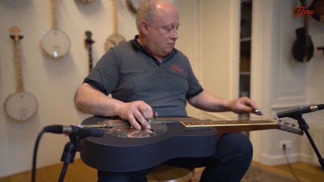 National Delphi Hawaiian Square Neck Resonator Blue Powdercoat 1998 played by Adrian Farmer | Demo смотреть онлайн