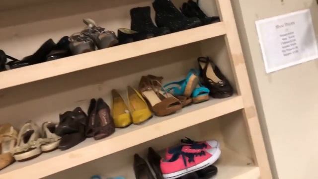 Boujee and Geisha go thrifting! смотреть онлайн