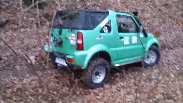 Spontaniczny Tunning zderzaka i i progu Suzuki Jimny Off road 18 12 2013 смотреть онлайн
