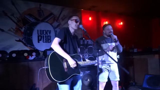 Roman Ezhov x Max Durban - Бежим отсюда (Старая волна cover) смотреть онлайн