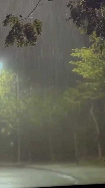 Губы в помаде размазанный щи, Мне так не хватает твоей красоты смотреть онлайн