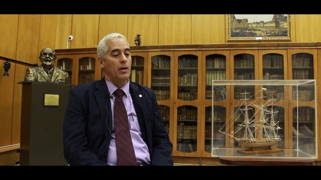 ТЕТ-А-ТЕТ: ХЕРАРДО ПЕНЬЯЛЬВЕР ПОРТАЛЬ