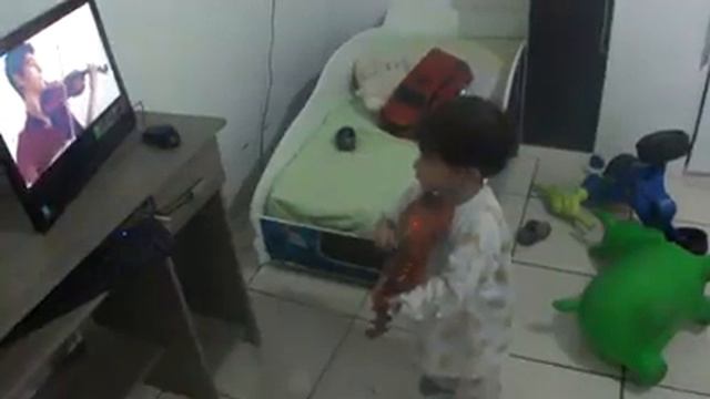 arthur violinista com 1 ano e alguns meses смотреть онлайн