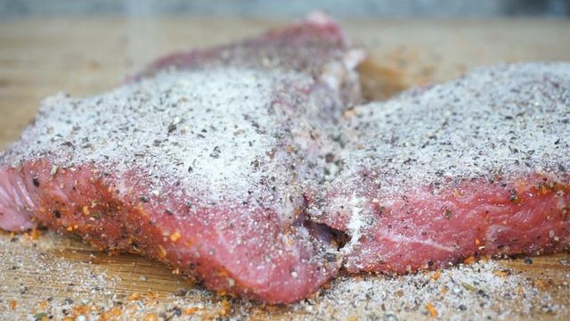 Juicy Grilled Herb Crusted Steak| Easy Steak Recipe смотреть онлайн