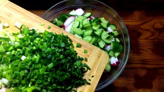 Салат с редиской и огурцами - вкусно, просто изумительно !#салат #вкусныйсалат смотреть онлайн