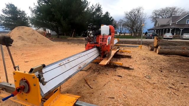 Mahoe Sawmill in Action! Cutting some Tamarack, ever heard of it? смотреть онлайн