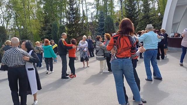 АХ ТЮЛЬПАНЫ НЕЖНЫЕ ЦВЕТЫ 💕ТАНЦЫ💕 ХАРЬКОВ 20.04.2024