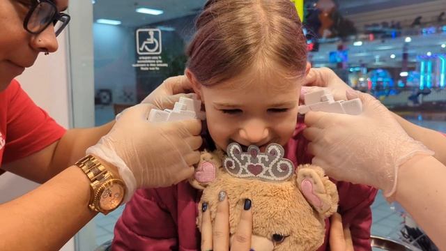 Milli gets her ears pierced at 7 years old смотреть онлайн