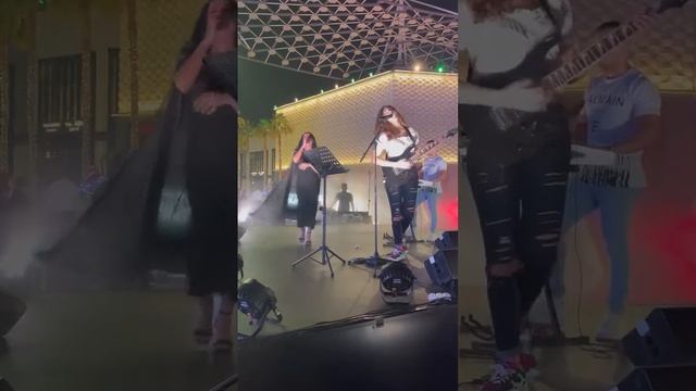 Singer with Guitar player | Debal Events