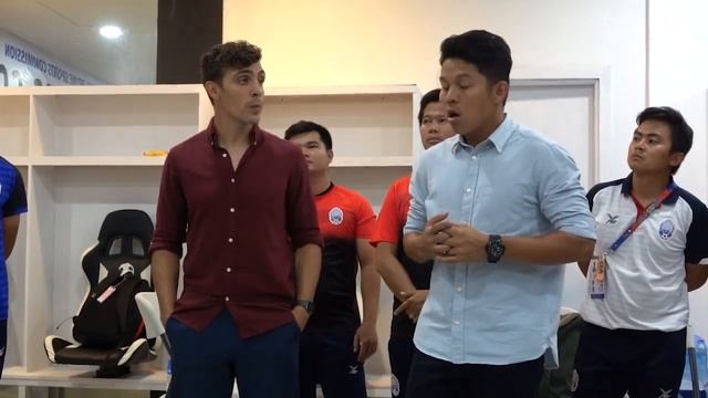 Felix Dalmas Encourages his players after lost U22 Myanmar смотреть онлайн