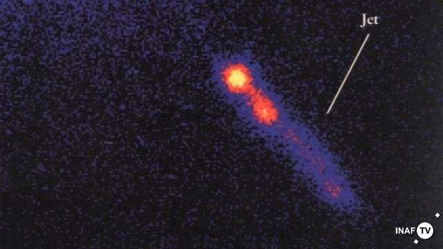 3C 273, il quasar dal getto che scotta смотреть онлайн
