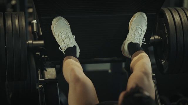 15 WEEKS OUT | Leg day | EL MATADOR & KA- BEAST смотреть онлайн