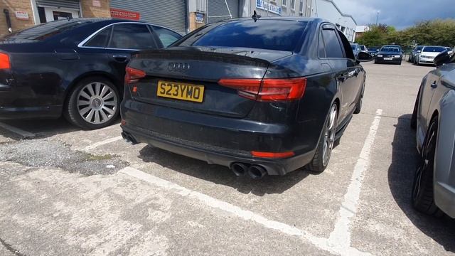 Stage 2 Audi S4 B9 Milltek Decat Downpipes + Milltek Cat-Back Non-Res pops and bangs смотреть онлайн