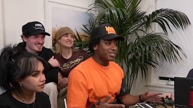 PUTTING MY FRIENDS THROUGH A LIE DETECTOR TEST смотреть онлайн