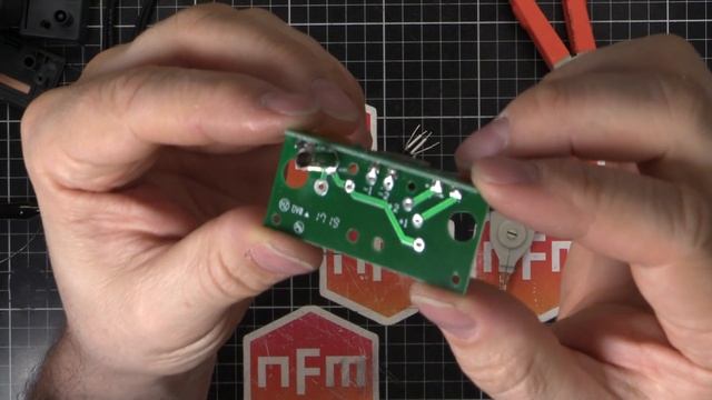 DER EE DE-5000 LCR Meter Kelvin Clip Mod смотреть онлайн