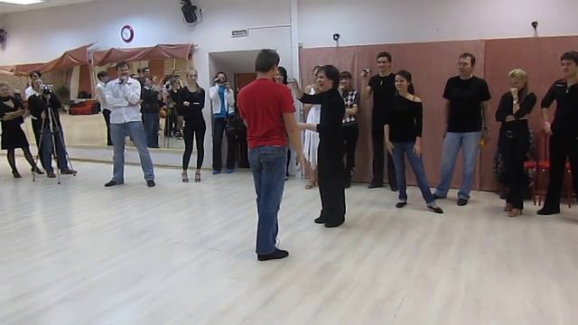 Ахтунг-хастл смотреть онлайн