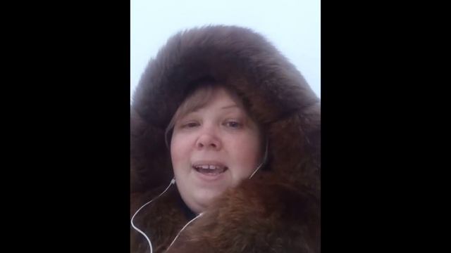 я не боюсь петь на улице, а Вы? смотреть онлайн