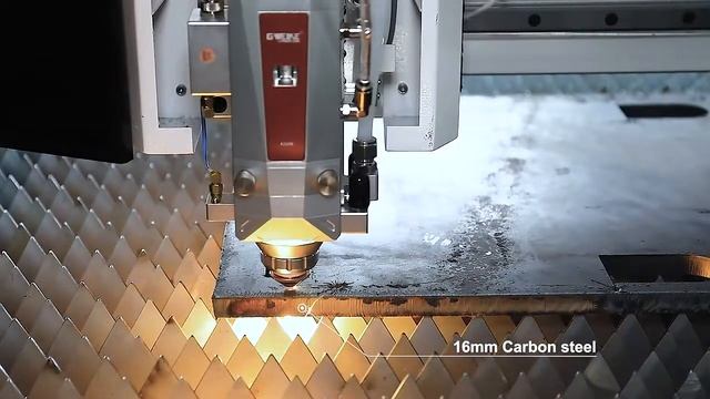 3000*1500 mm Gweike LF3015E Upgrade Most Economic Cost metal sheet Fiber laser cutting machine смотреть онлайн