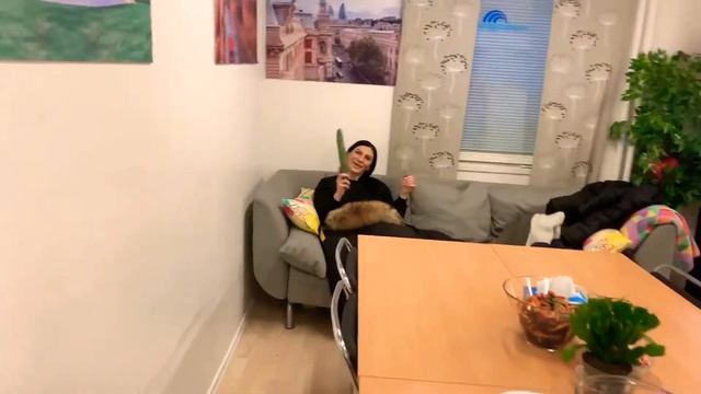 Воскресный день в Стокгольме. Готовим ТАКОС смотреть онлайн