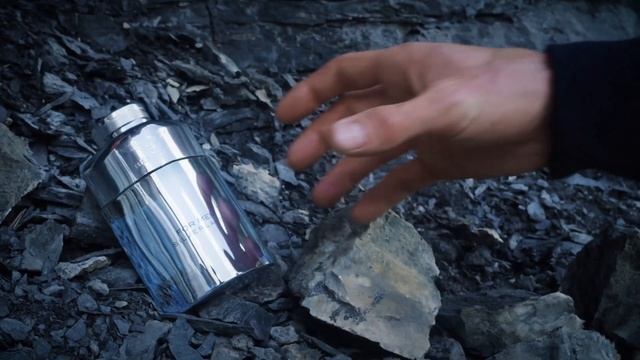 NEW BENTLEY FRAGRANCE BOTTLES A SIGNATURE ATTITUDE FOR MEN смотреть онлайн