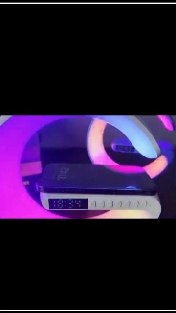 Multi-functional Alarm clock with wireless charger, speaker, RGB night light смотреть онлайн