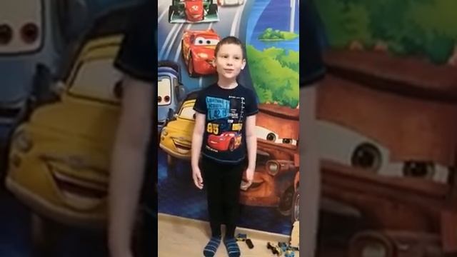 Ирина Токмакова. Купите собаку смотреть онлайн