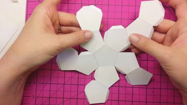 Dodecahedron Tutorial by feelinspiffy (Papercraft) смотреть онлайн
