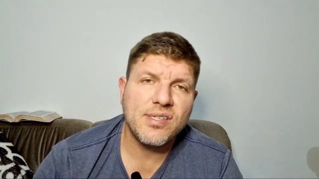 Coleiro que só come ração extrusada pode ter pivite ? смотреть онлайн