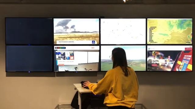 Julie at the helm of her video wall solution! смотреть онлайн