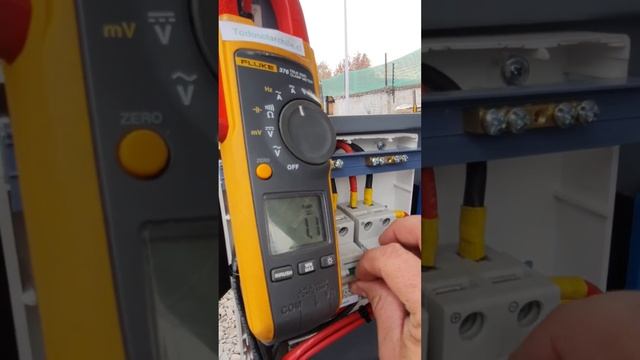 panel solar 450 watt en día nublado 10% de eficiencia смотреть онлайн