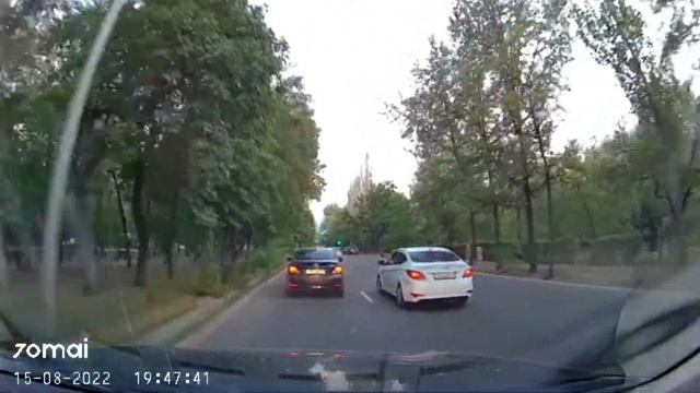 15.08.2022 Алматы Гагарина Жамбыла нарушение требований дорожных знаков 191JWB02 смотреть онлайн