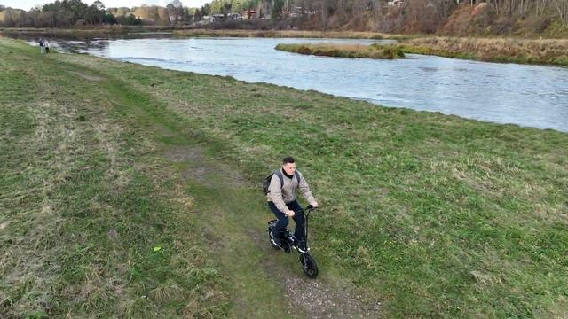 Fiido L3 Review in 2022 - My Favorite Compact E-bike Yet! смотреть онлайн