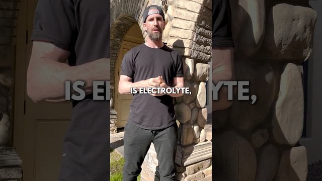 5 SUPPLEMENTS I USE TO BUILD MUSCLE смотреть онлайн