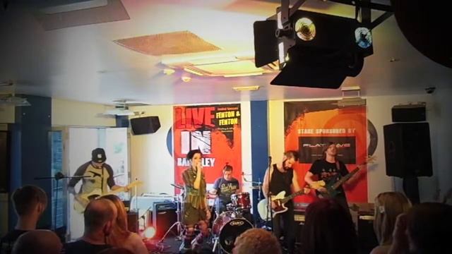 Pacific Coast Highway (covered by Lauren Tate) (LIVE in Barnsley 2014) смотреть онлайн