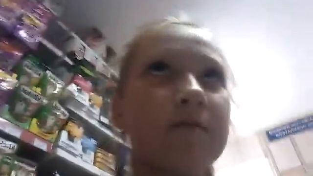 Котик был тогда очень маленький .😊