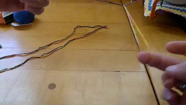 2-Loop Braid, Finger-held Loops, Left-handed Version