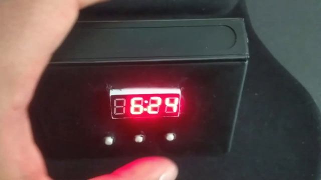 Reloj con módulo TM1637 y Arduino Pro Mini смотреть онлайн